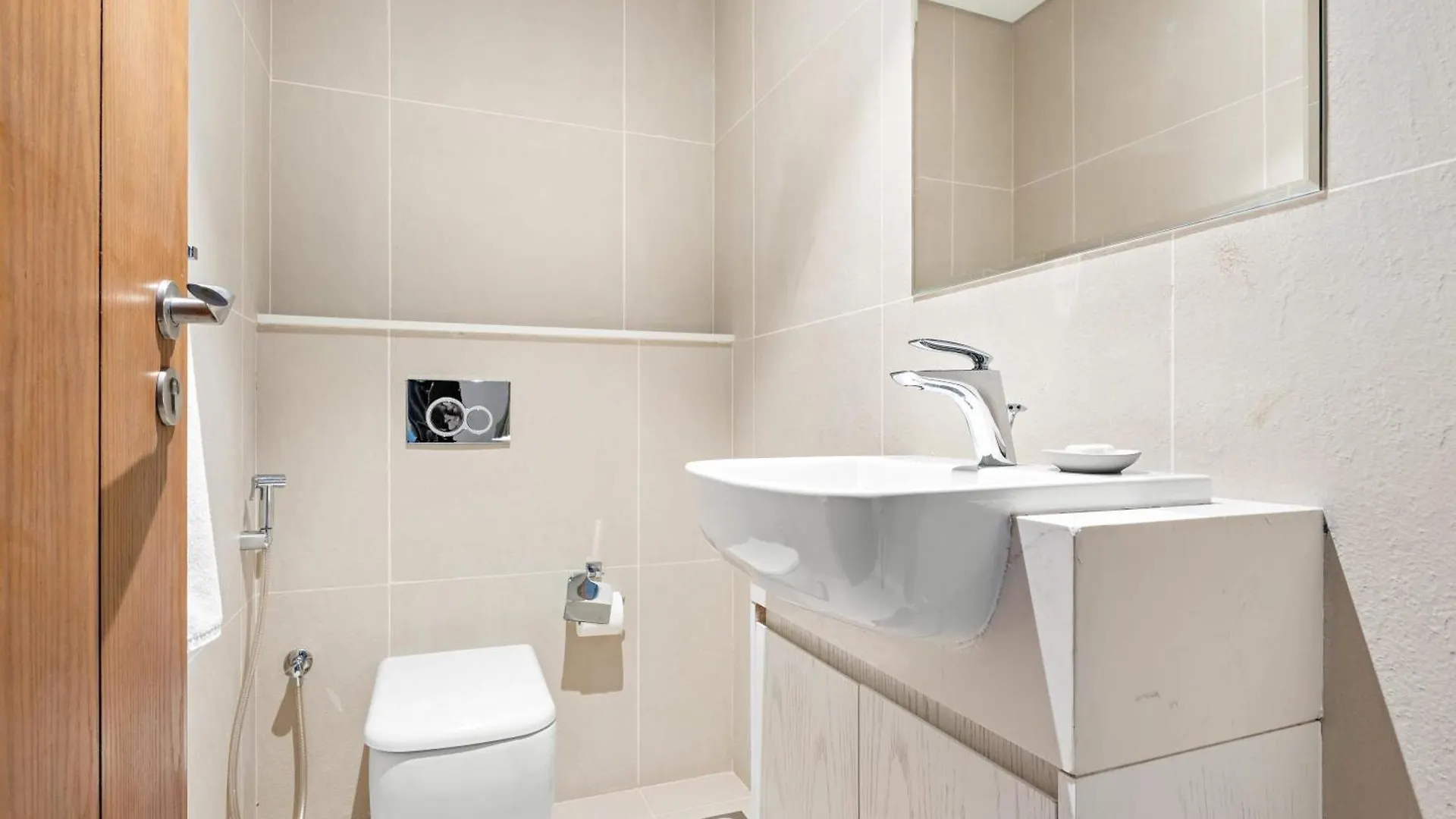 Silkhaus Mid Floor 1 Bdr Near Reem Mall Abu Dhabi